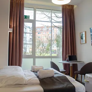 https://brand-new-apartment-near-park-and-river.com-bavaria.com